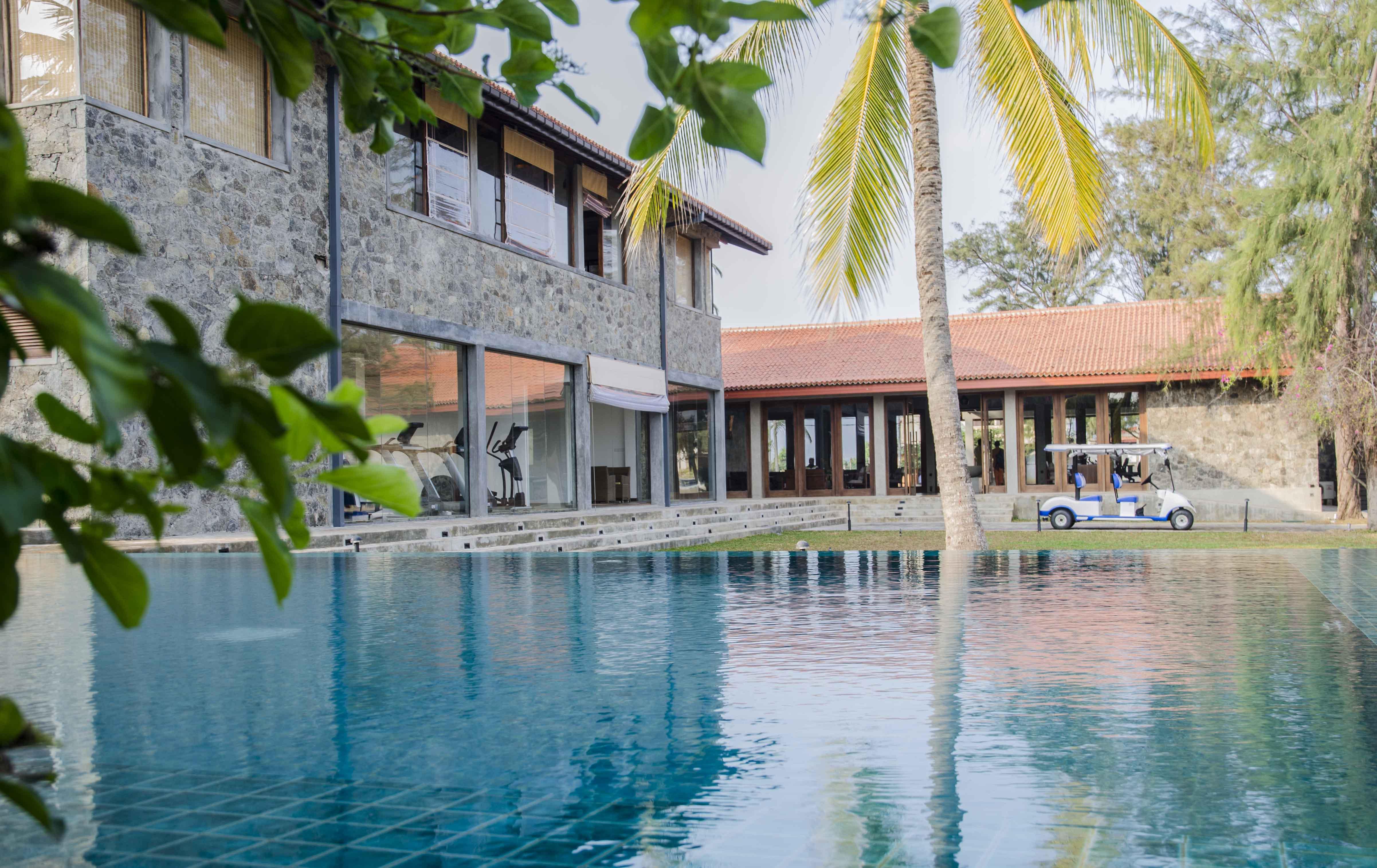 Regenta Arie Lagoon Negombo Exterior photo