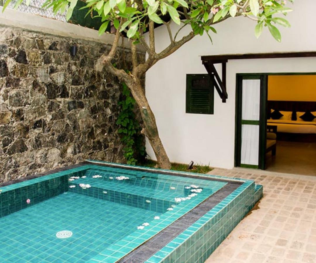 Regenta Arie Lagoon Negombo Exterior photo